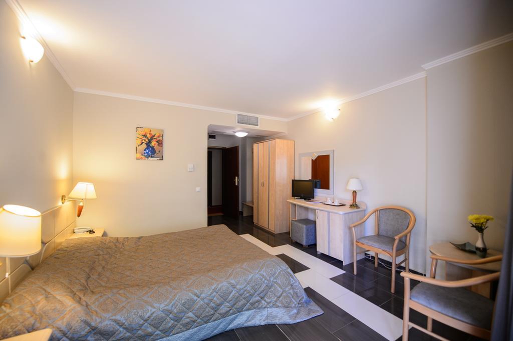 Holiday Olimp Hotel Стая снимка